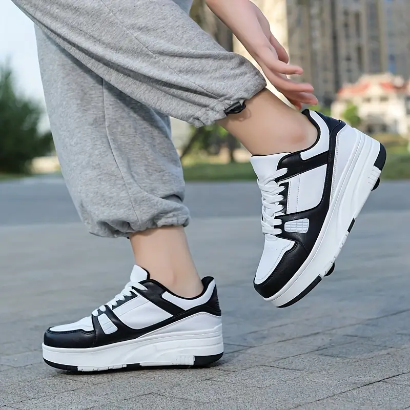 "Casual rollersportschoenen Donny met afneembare wieltjes, kleurrijk en flexibel ontwerp, ideaal voor kinderen."