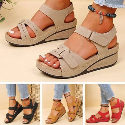 Comfortabele orthopedische damessandalen, verstelbare pasvorm, zachte zool, diverse kleuren zoals beige, geel, rood, zwart.