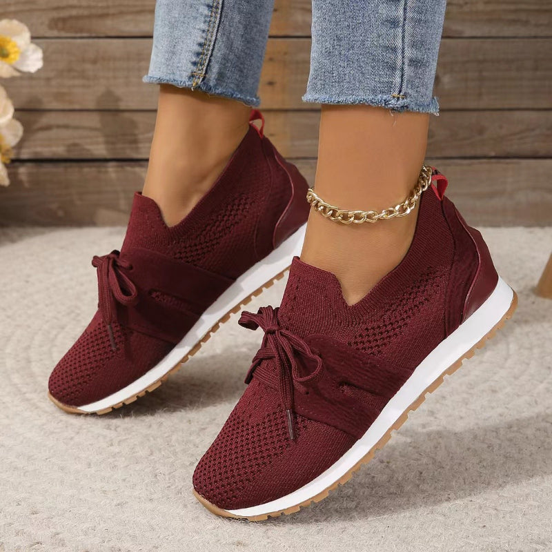 Comfortabele orthopedische damessneakers. Ergonomische schoenen voor een actieve levensstijl met pijnverlichting.