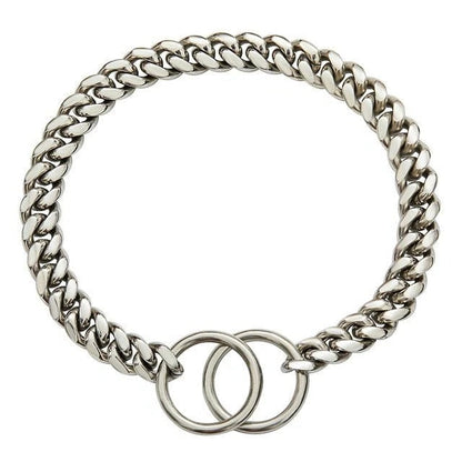 Close-up of a stainless steel chain dog collar available in multiple vibrant colors.