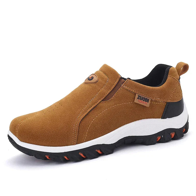 "Orthopedische wandelschoenen heren, slip-on stijl, lichtgewicht, ademend, anti-slip zool, comfort bij elk avontuur."